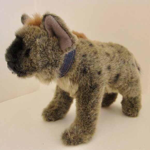 Incredible Petables Plush Spotted Hyena Wild Dog Stuffed Animal Toy Tan Black - Picture 1 of 8